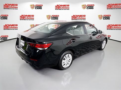 Certified 2025 Nissan Sentra S image 15