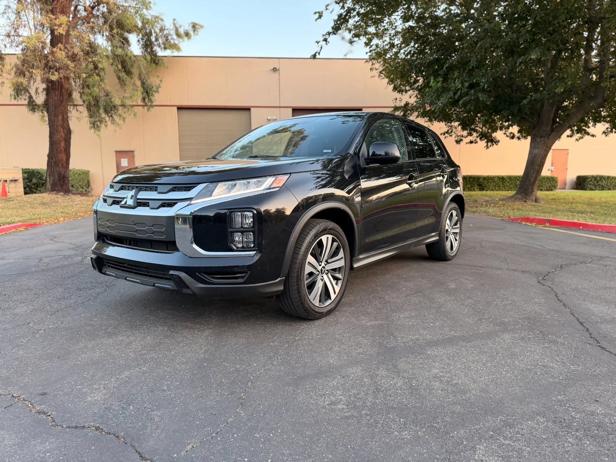 Used 2024 Mitsubishi Outlander Sport AWD image 1