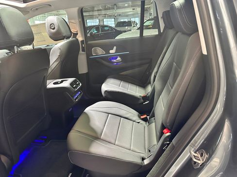 New 2026 Mercedes-Benz GLS 450 4MATIC image 13
