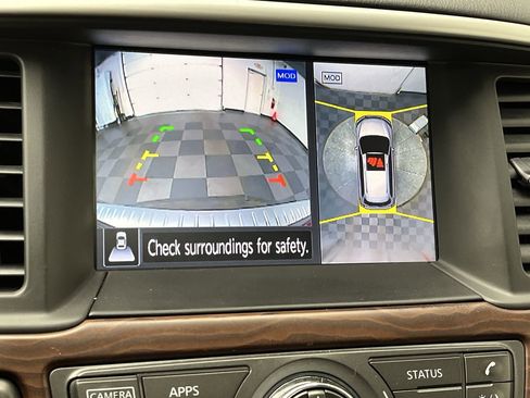 Used 2019 Nissan Pathfinder Platinum image 6