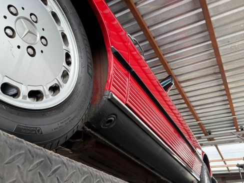 Used 1989 Mercedes-Benz 560 SL image 56