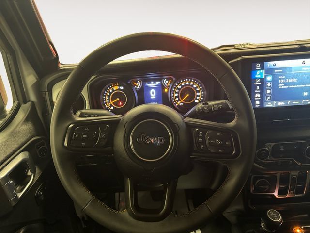 Used 2024 Jeep Wrangler Unlimited Sport AWD/4WD image 11