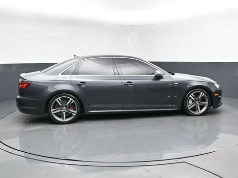 Used 2018 Audi A4 2.0T Premium Plus w/ Premium Plus Package image 3