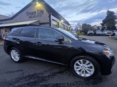Used 2013 Toyota Venza LE image 6