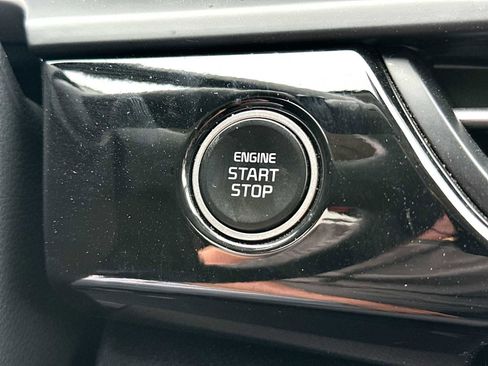 Used 2025 Kia Seltos S image 28