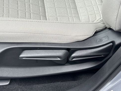 New 2027 Honda HR-V LX image 24