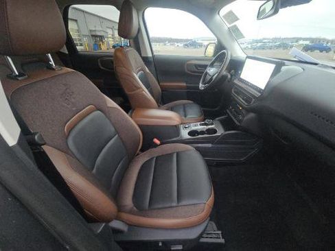 Used 2025 Ford Bronco Sport Outer Banks w/ Outer Banks Tech Package+ image 3