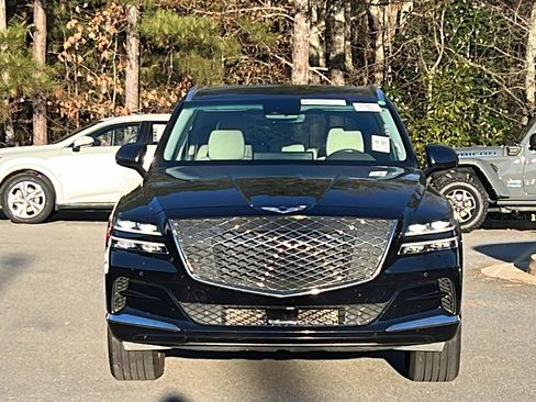 Used 2024 Genesis GV80 2.5T image 3