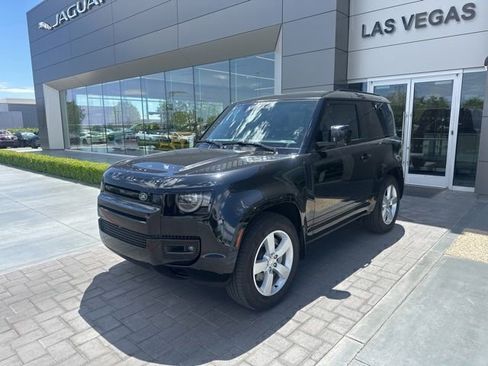 Used 2024 Land Rover Defender 90 X-Dynamic SE AWD/4WD image 1