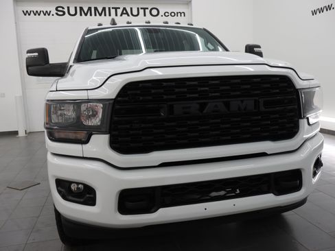 Used 2024 RAM 2500 Big Horn w/ Night Edition AWD/4WD image 22