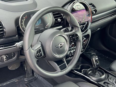 Certified 2024 MINI Cooper Clubman S image 17