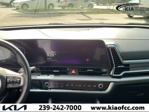Certified 2023 Kia Sportage EX FWD image 17