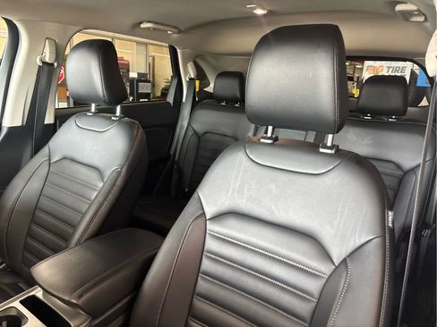 Used 2024 Ford Edge SEL w/ Convenience Package AWD/4WD image 26