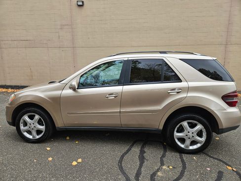 Used 2007 Mercedes-Benz ML 500 4MATIC image 6