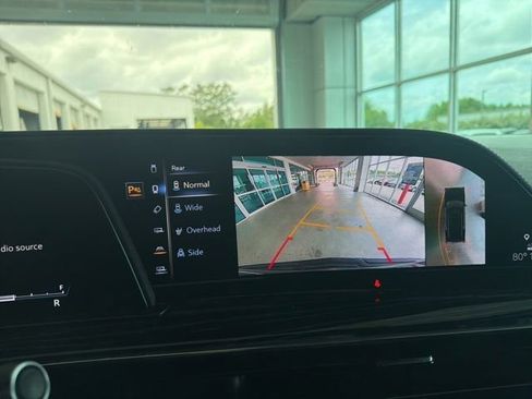 Used 2022 Cadillac Escalade Sport w/ Touring Package AWD/4WD image 4