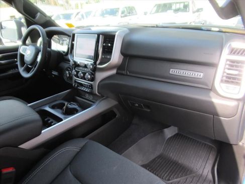 Used 2025 RAM 1500 Big Horn image 12