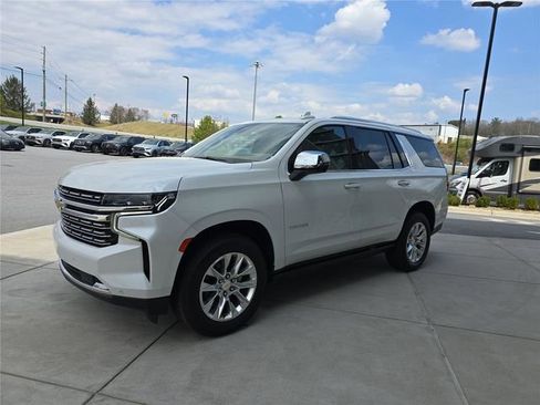 Used 2023 Chevrolet Tahoe Premier image 9