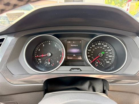 Used 2021 Volkswagen Tiguan S FWD image 6