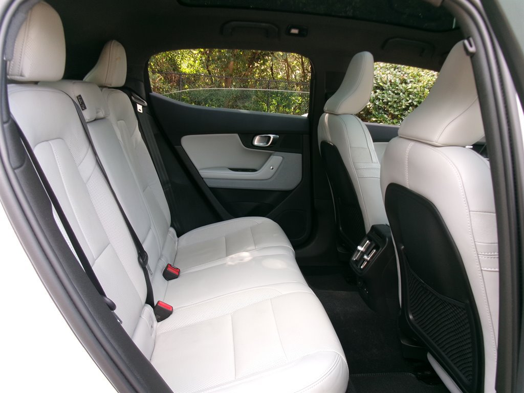 Used 2024 Polestar Polestar 2 AWD/4WD image 28