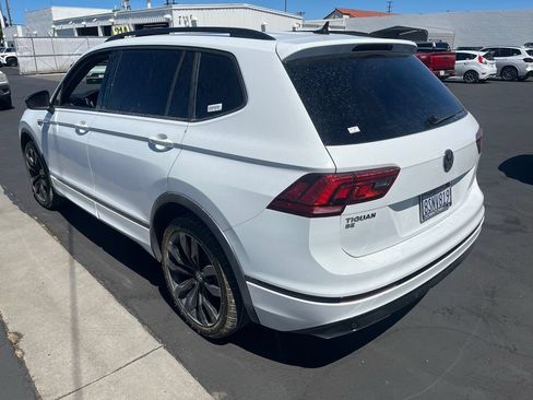 Used 2020 Volkswagen Tiguan SE R-Line FWD image 4