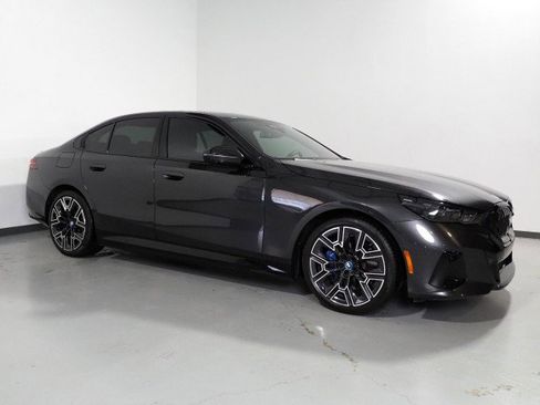 Used 2025 BMW i5 eDrive40i w/ M Sport Package image 80
