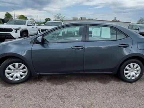 Used 2016 Toyota Corolla L FWD image 5