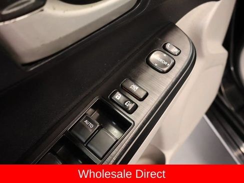 Used 2012 Toyota Camry LE FWD image 10