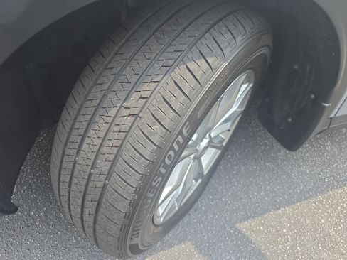 Certified 2025 Honda CR-V EX-L image 32