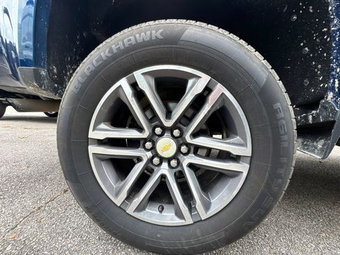 Used 2019 Chevrolet Colorado LT RWD image 8
