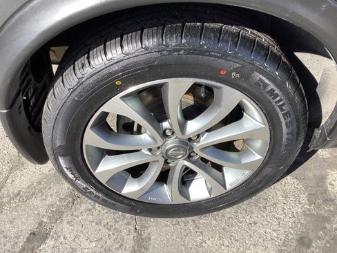 Used 2012 Nissan Juke SL w/ Sport Pkg image 20