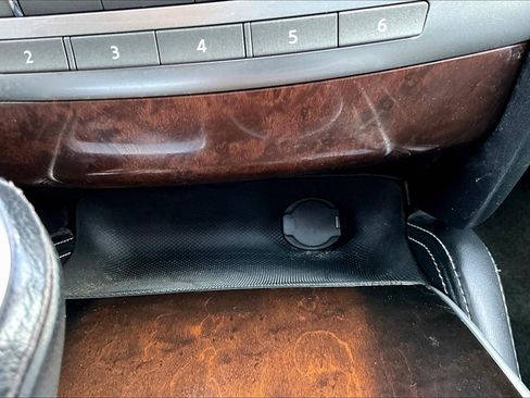 Used 2017 INFINITI QX60 Luxe w/ Deluxe Technology Package image 25