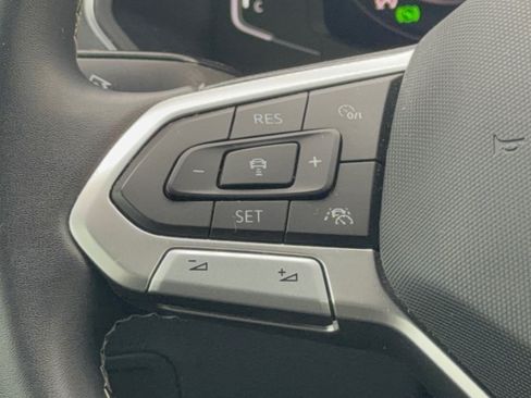 Used 2023 Volkswagen Tiguan SEL R-Line AWD/4WD image 18