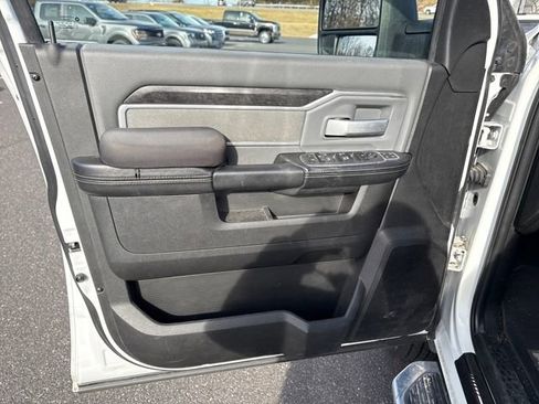 Used 2023 RAM 2500 Big Horn w/ Level 1 Equipment Group image 16