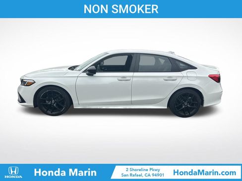 Used 2023 Honda Civic Sport image 7
