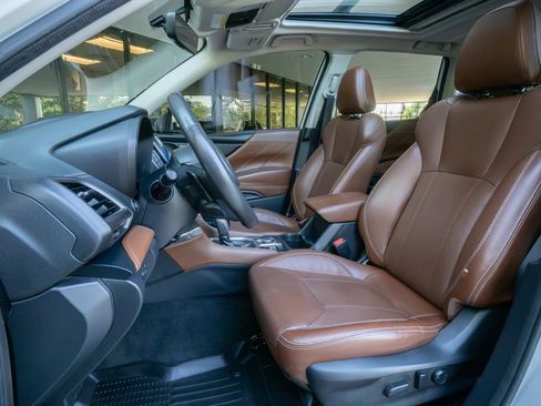 Used 2019 Subaru Forester Touring w/ Popular Package #3 AWD/4WD image 8