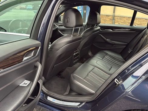 Used 2018 BMW 530e xDrive image 27