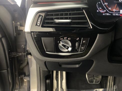 Used 2023 BMW M550i xDrive image 15