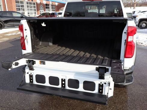 New 2026 Chevrolet Silverado 1500 ZR2 image 38