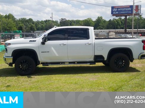 Used 2024 Chevrolet Silverado 2500 LTZ w/ LTZ Plus Package AWD/4WD image 12