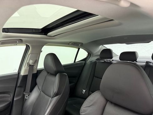 Used 2018 Acura TLX w/ Technology Package image 25