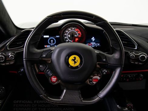Certified 2019 Ferrari 488 Pista Coupe RWD image 11