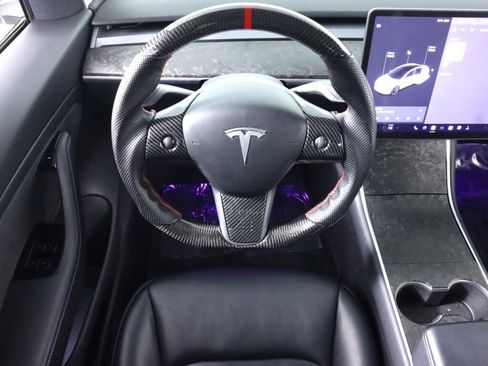 Used 2019 Tesla Model 3 Long Range image 31