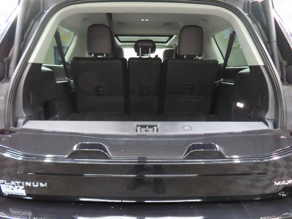 Used 2025 Ford Expedition Max Platinum w/ Platinum Ultimate Package AWD/4WD image 48