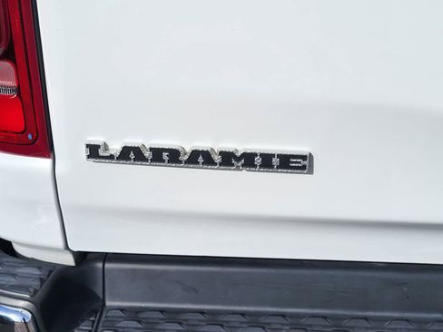 Used 2020 RAM 1500 Laramie w/ Off Road Group image 12