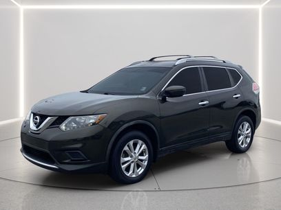 Used 2016 Nissan Rogue SV