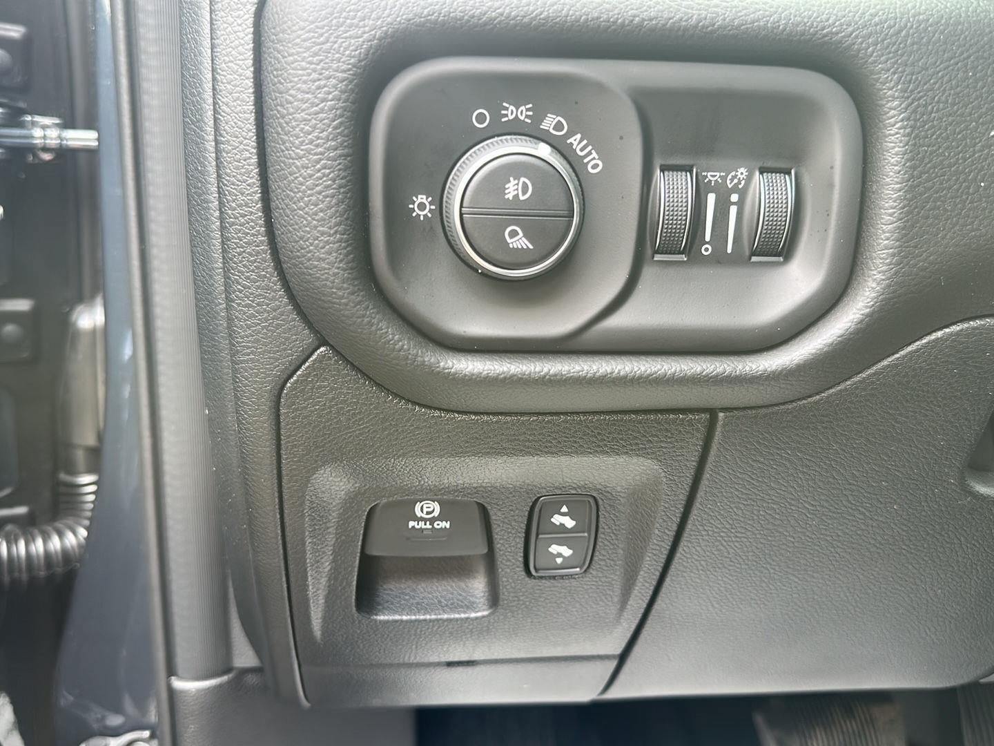 New 2026 RAM 1500 Laramie w/ Laramie Preferred Package AWD/4WD image 18