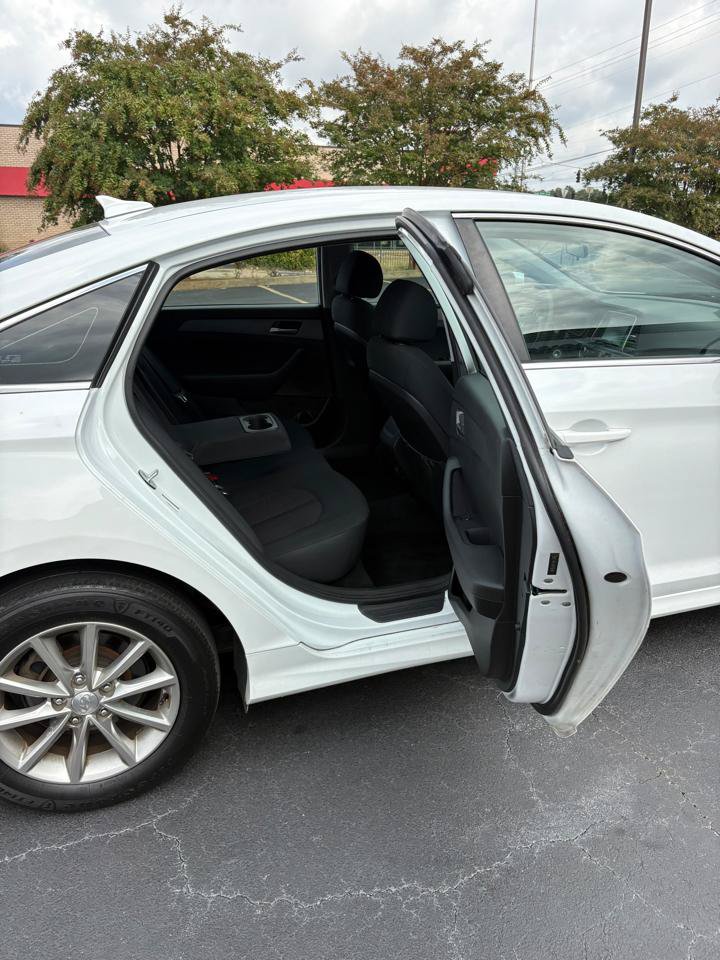 Used 2019 Hyundai Sonata SE FWD image 14