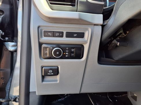 Used 2023 Ford F150 XLT w/ Equipment Group 302A High AWD/4WD image 17