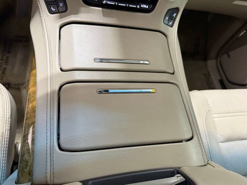 Used 2016 GMC Yukon Denali w/ Open Road Package RWD image 26