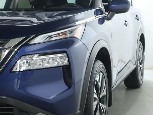 Certified 2023 Nissan Rogue SV AWD/4WD image 5